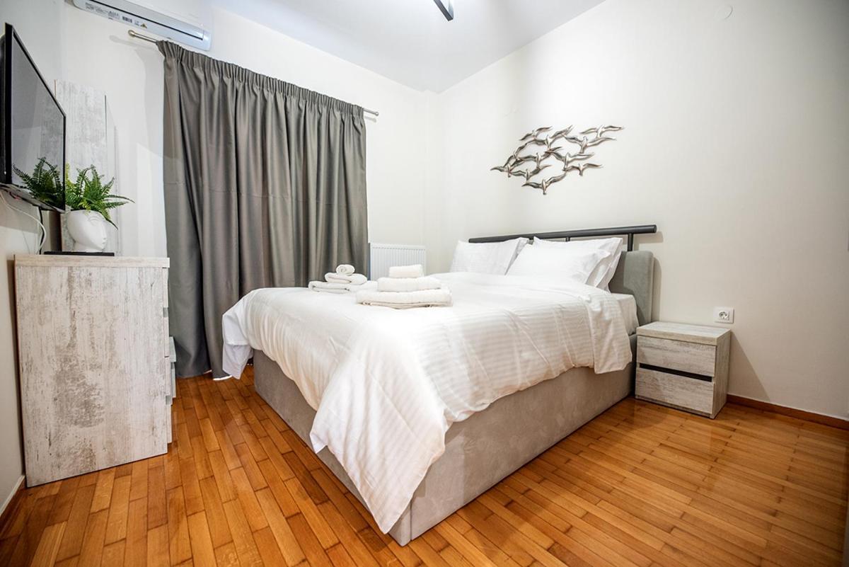 Central Luxury Apartment テッサロニキ エクステリア 写真